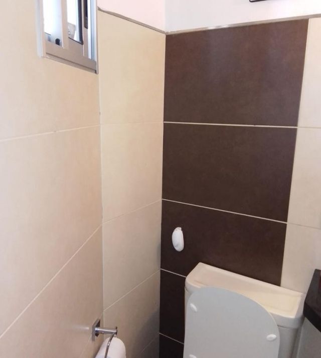 e74fba22-73cf-410b-a9cd-9c1417f3ef95.jpg